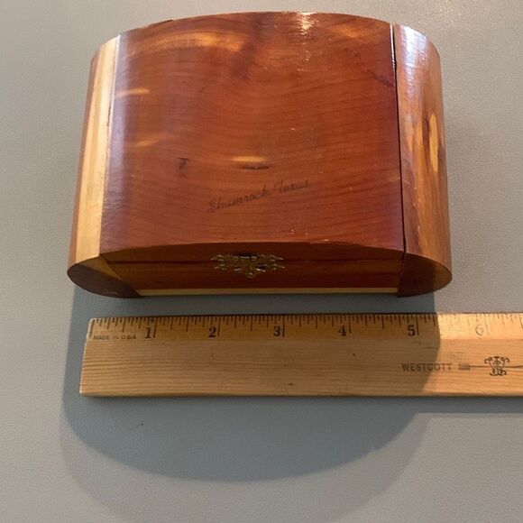 Vintage Cedar Souvenir Jewelry Box - Picture 6 of 6